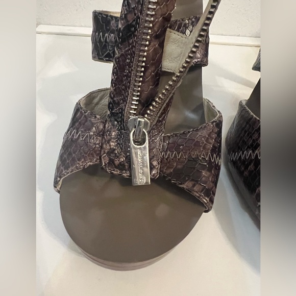 Michael Michael Kors shoes - Picture 13 of 15